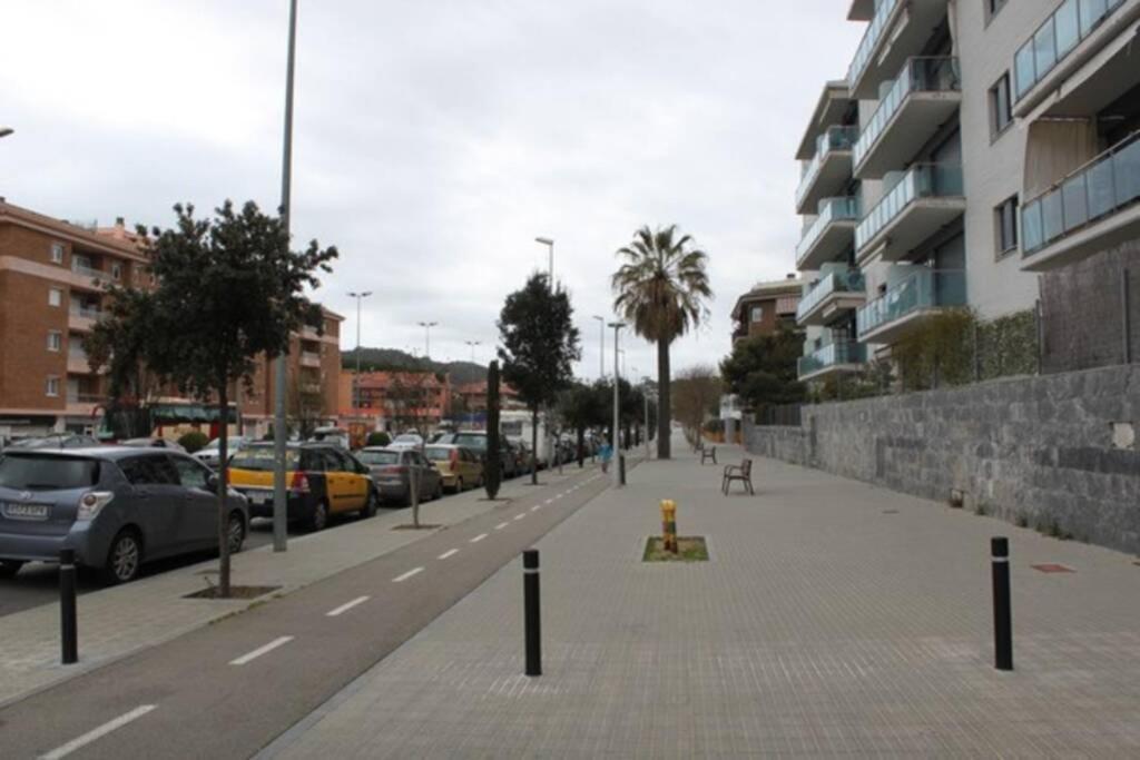 Apartamento Con Piscina Y Parking En Lloret De Mar Apartment ภายนอก รูปภาพ