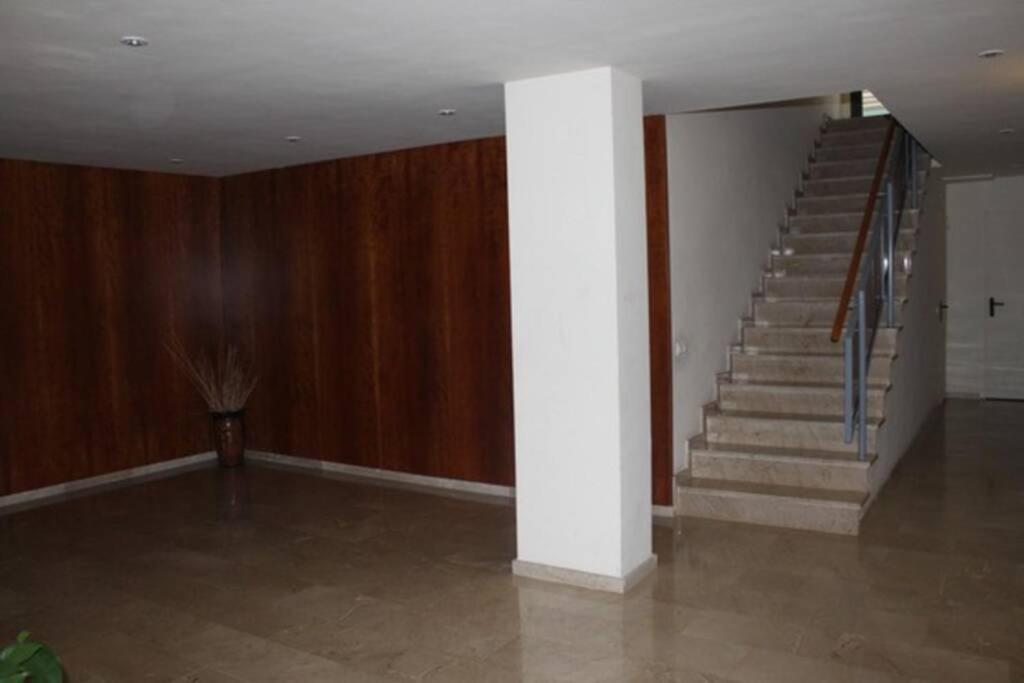 Apartamento Con Piscina Y Parking En Lloret De Mar Apartment ภายนอก รูปภาพ