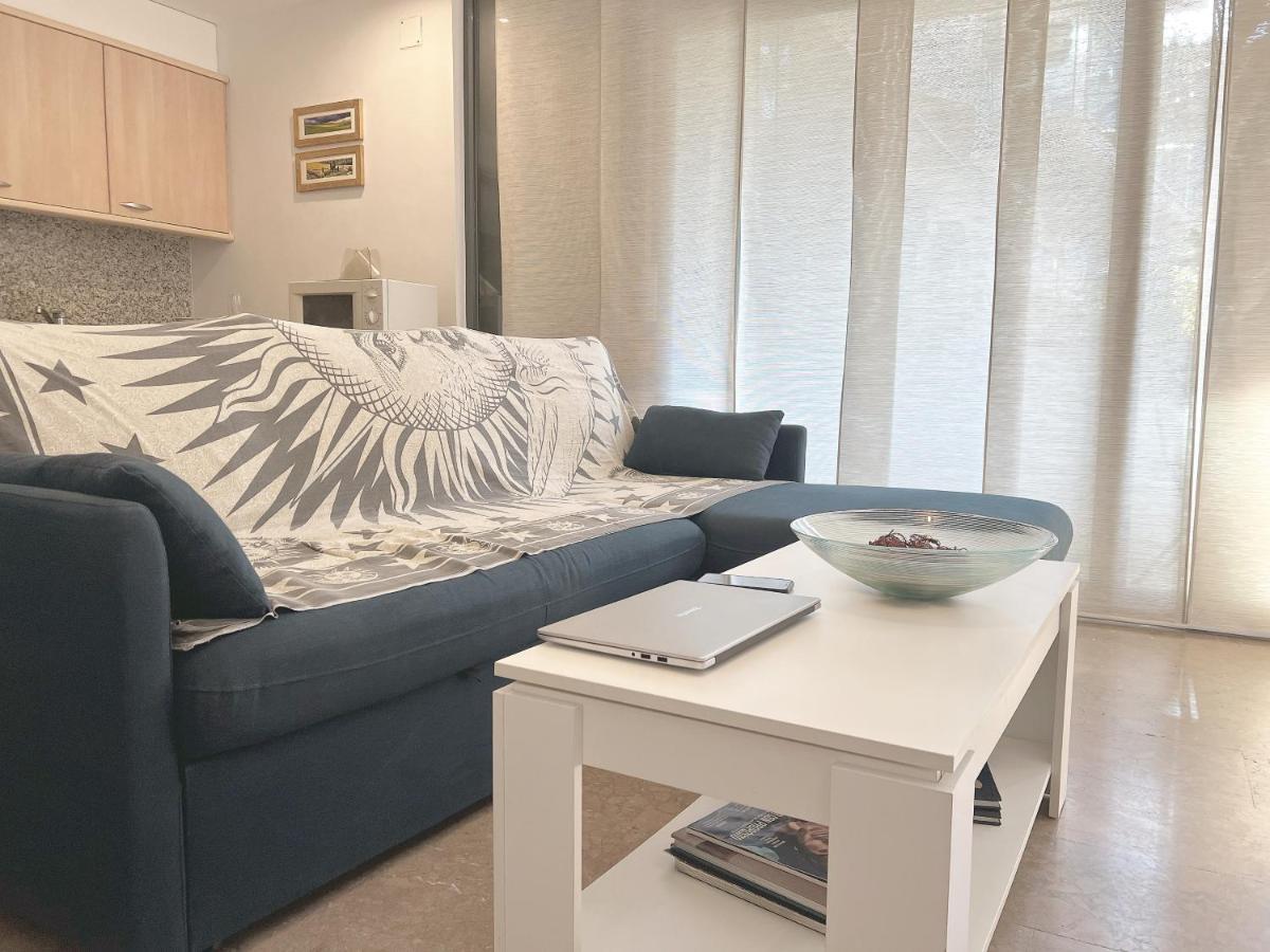 Apartamento Con Piscina Y Parking En Lloret De Mar Apartment ภายนอก รูปภาพ